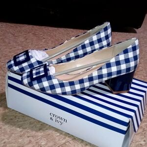 Crown and Ivy Gingham Beckie